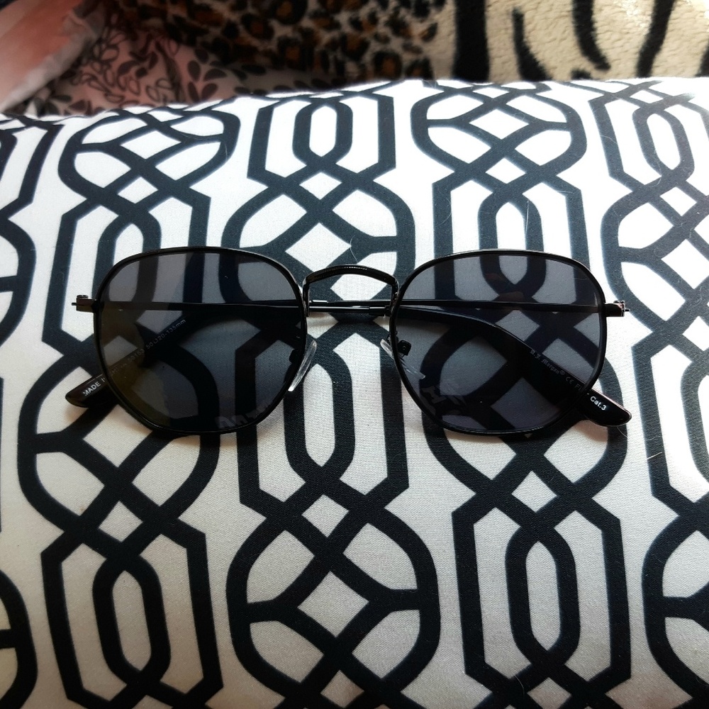 Sun Glasses